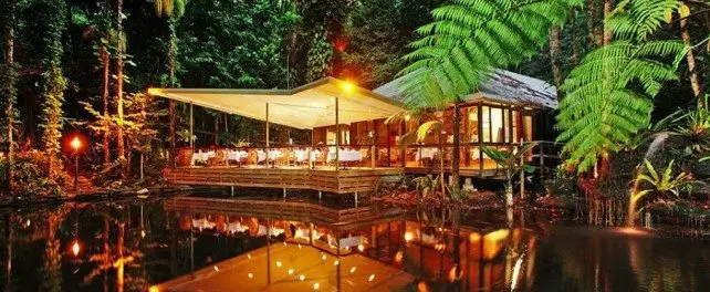 8 Restaurants With The Most Spectacular Views 8 Restaurants With The Most Spectacular Views