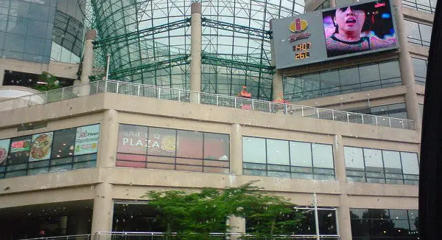 Top 10 Largest Shopping Malls In The World