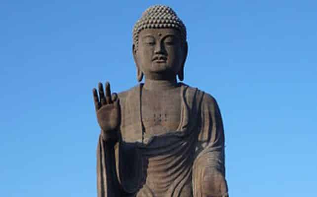 Top 10 Tallest Statues From Around The World