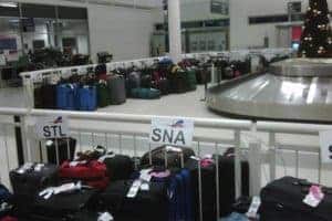 4 Tips To Avoid Baggage Fees At The Airport