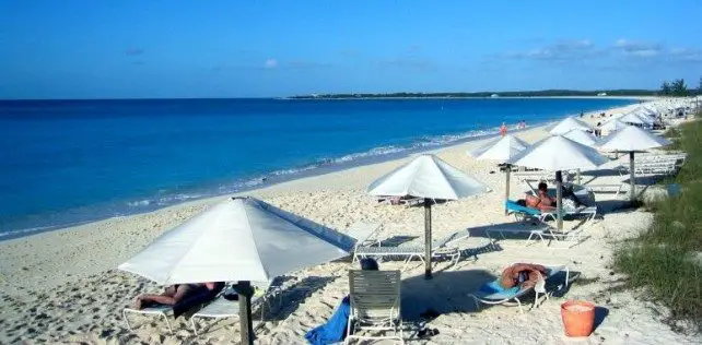 5 Luxury Beach Holiday Destinations 5 Luxury Beach Holiday Destinations