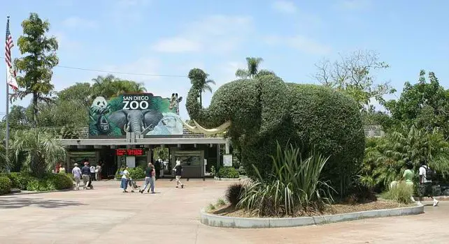 The Top 10 Largest Zoos Worldwide
