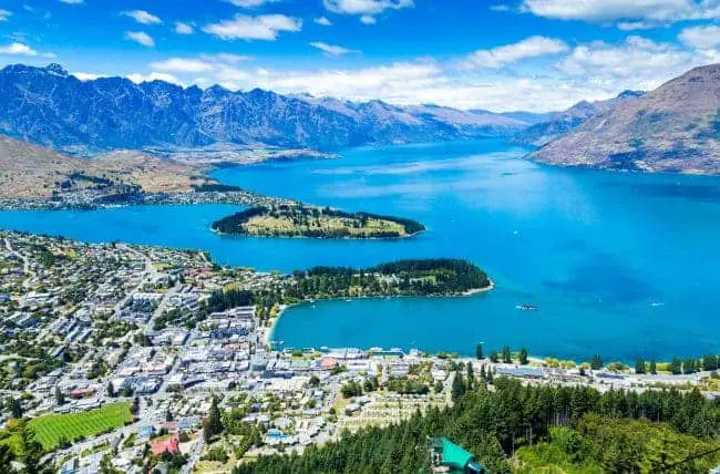 10 Beautiful Places In New Zealand